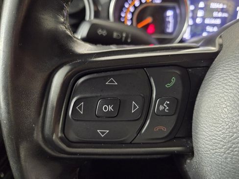Used 2022 Jeep Gladiator Sport AWD/4WD image 17