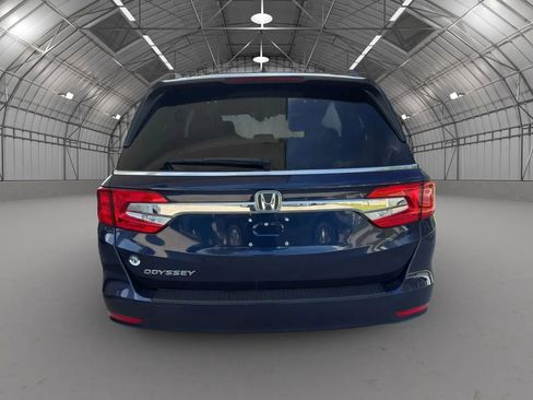 Used 2019 Honda Odyssey EX image 6