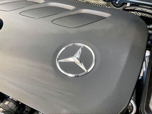 Used 2026 Mercedes-Benz GLB 250 image 31