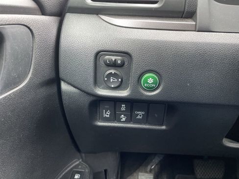 Used 2021 Honda Ridgeline Sport image 27