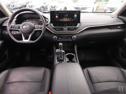 Used 2023 Nissan Altima 2.5 SL FWD image 22