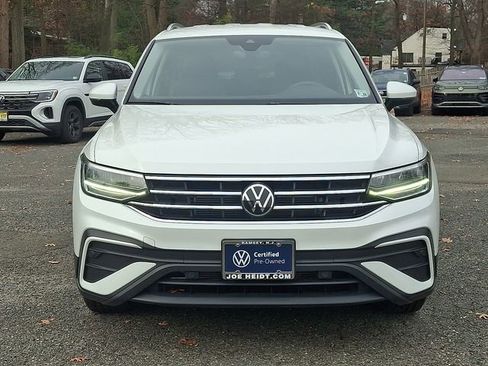 Certified 2023 Volkswagen Tiguan SE image 3