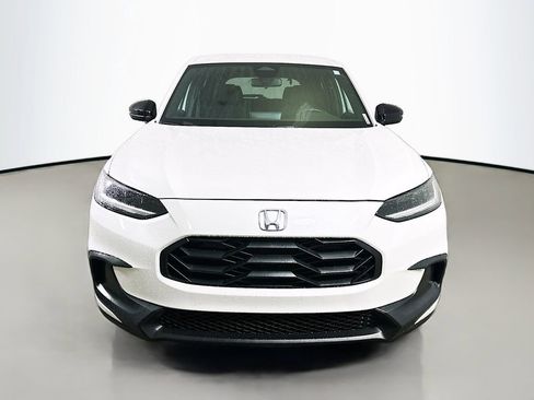 Used 2024 Honda HR-V Sport image 2