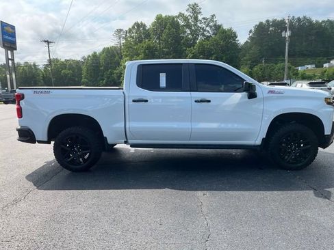 Used 2022 Chevrolet Silverado 1500 LT Trail Boss w/ Bed Protection Package AWD/4WD image 10