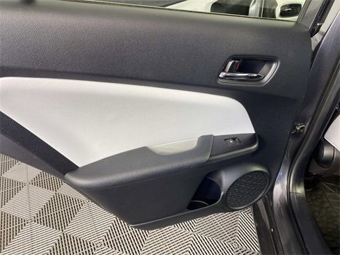 Used 2017 Toyota Prius Prime Plus image 23