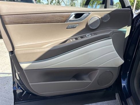 Used 2023 Genesis GV80 2.5T w/ Advanced Package image 13