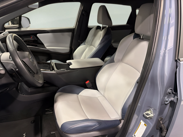Used 2023 Subaru Solterra AWD image 13