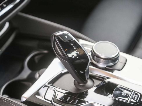 Certified 2023 BMW 530e 530e w/ M Sport Package image 16