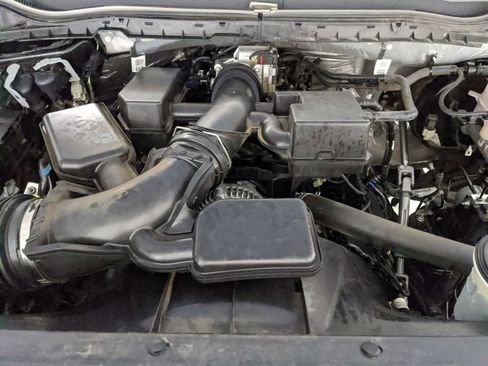 Certified 2022 Ford F350 XLT w/ XLT Premium Package AWD/4WD image 25
