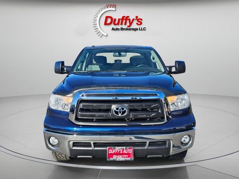 Used 2010 Toyota Tundra 4x4 CrewMax image 8