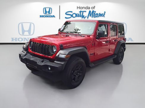 Used 2024 Jeep Wrangler Unlimited Sport AWD/4WD image 3