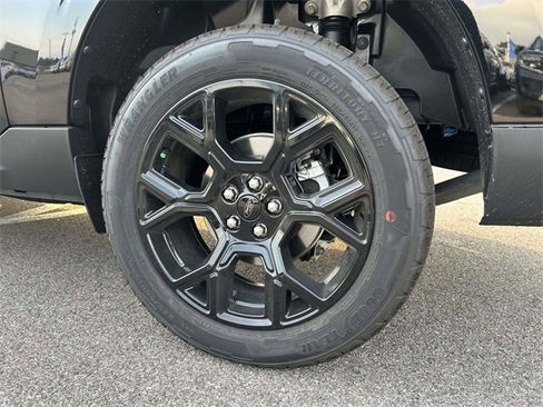 New 2026 Ford Maverick Lariat w/ Black Appearance Package image 4