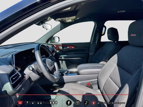 Used 2024 Chevrolet Traverse Z71 w/ LPO, Floor Liner Package AWD/4WD image 11