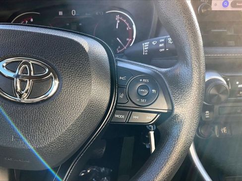 Used 2025 Toyota RAV4 LE image 16