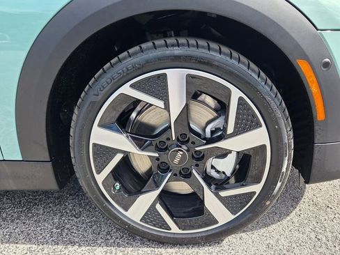 New 2026 MINI Cooper S image 9