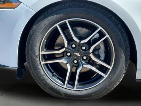 Used 2022 Ford Mustang Premium RWD image 29