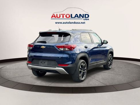 Used 2022 Chevrolet TrailBlazer LT w/ Convenience Package AWD/4WD image 4
