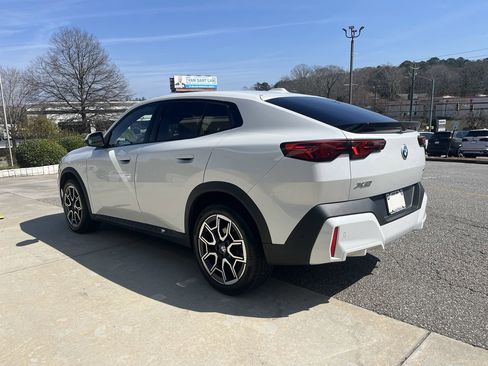 Used 2025 BMW X2 xDrive28i image 6