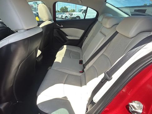 Used 2017 MAZDA MAZDA3 Grand Touring FWD image 27