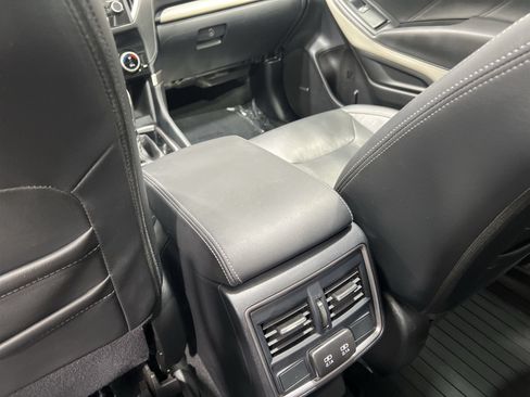 Used 2023 Subaru Forester Limited AWD/4WD image 18