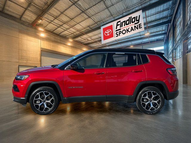 Used 2025 Jeep Compass Limited AWD/4WD image 3