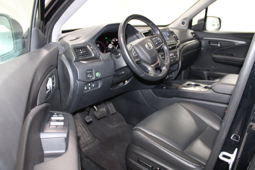 Used 2025 Honda Ridgeline RTL image 14