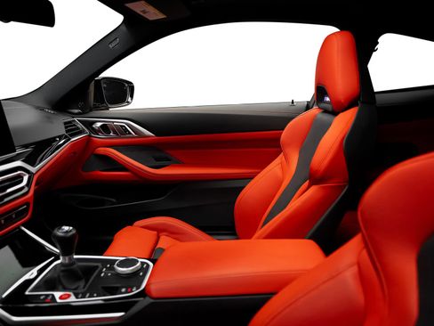 Used 2024 BMW M4 Coupe w/ Executive Package RWD image 60