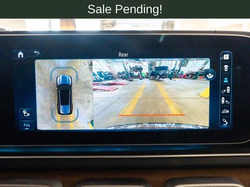 Used 2024 Mercedes-Benz GLS 450 4MATIC image 26