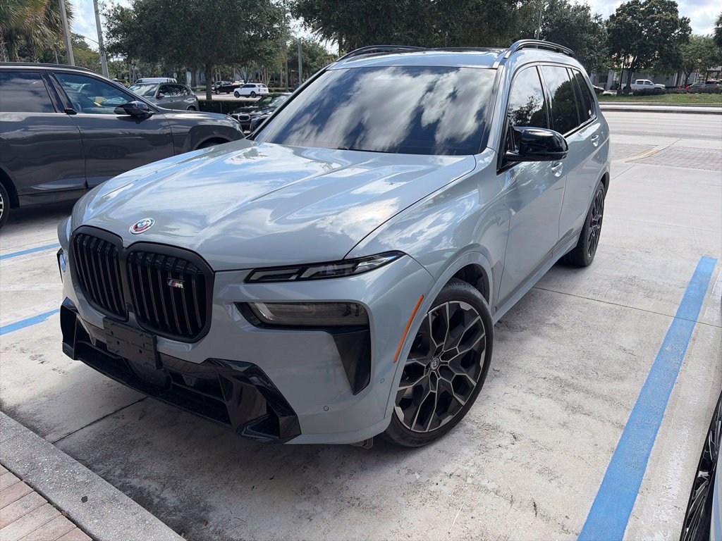 Certified 2023 BMW X7 M60i w/ Executive Package AWD/4WD image 2