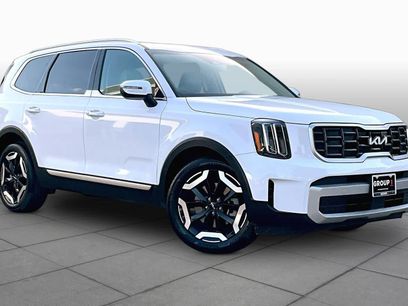 Certified 2025 Kia Telluride S