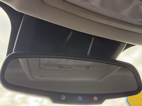 Used 2015 Chevrolet Cruze LT w/ Technology Package image 27