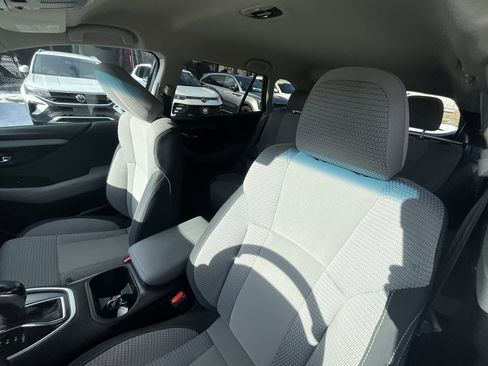 Used 2021 Subaru Outback Premium image 11