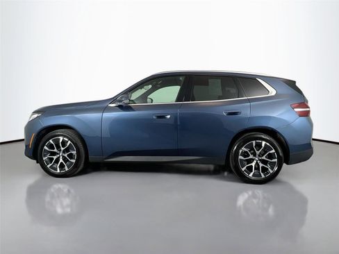 Certified 2025 BMW X3 xDrive30 w/ Premium Package AWD/4WD image 3