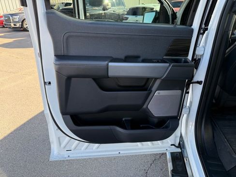 Used 2024 Ford F150 Lariat w/ FX4 Off-Road Package image 10