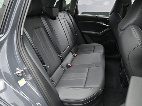 Used 2025 Audi Q6 e-tron Premium Plus w/ Premium Plus AWD/4WD image 30