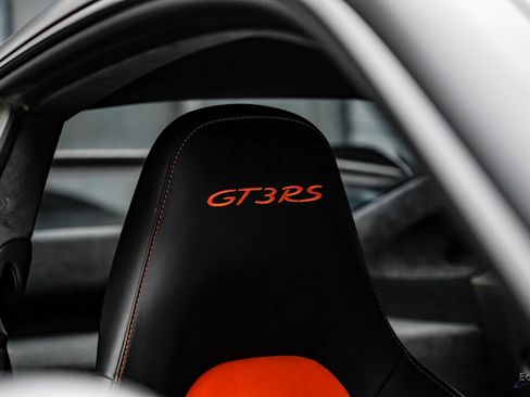 Used 2016 Porsche 911 GT3 RS image 45