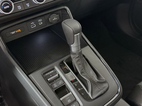 Certified 2025 Honda CR-V EX image 19