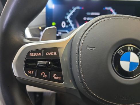 Used 2025 BMW X5 sDrive40i w/ Executive Package RWD image 20