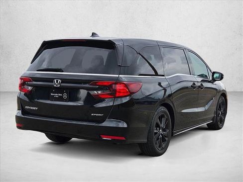 Used 2023 Honda Odyssey Sport image 5