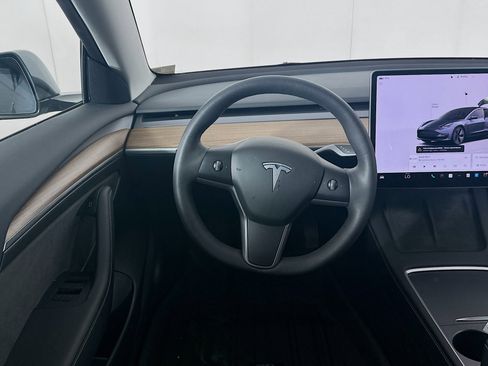 Used 2023 Tesla Model 3 Standard Range RWD image 16