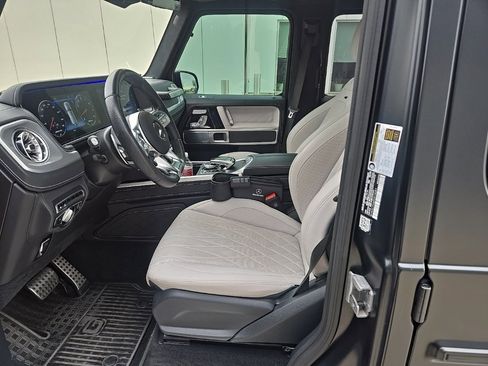 Used 2024 Mercedes-Benz G 63 AMG 4MATIC image 6