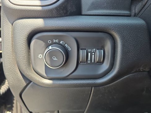 Used 2020 RAM 2500 Tradesman AWD/4WD image 19