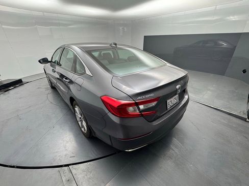 Used 2022 Honda Accord LX image 3