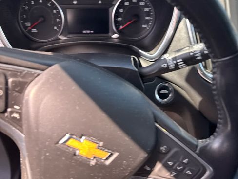Used 2022 Chevrolet Equinox LT FWD image 13