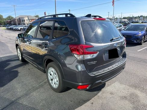 Used 2024 Subaru Forester AWD/4WD image 4