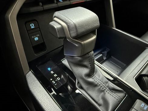 Used 2024 Toyota Tundra SR5 image 21