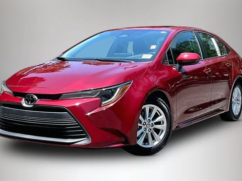 Used 2023 Toyota Corolla LE w/ LE Premium Package FWD image 1