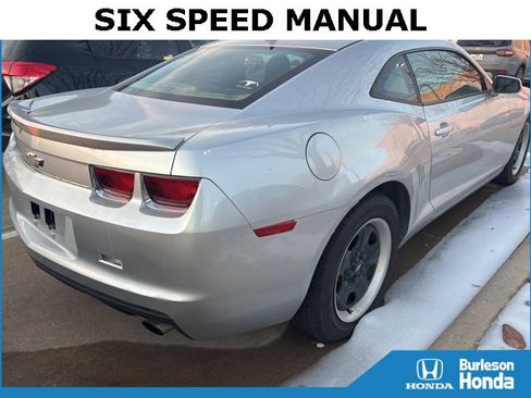 Used 2013 Chevrolet Camaro LS image 4