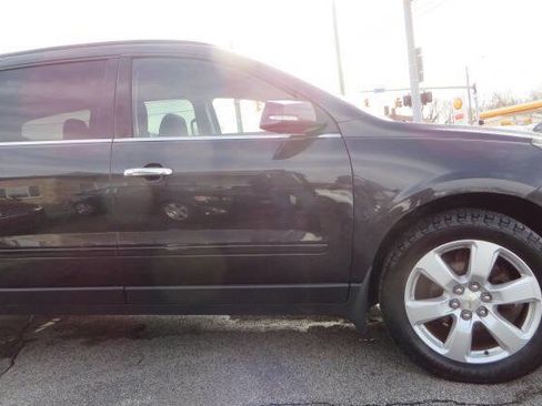 Used 2016 Chevrolet Traverse LT w/ Style and Technology Package image 21