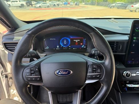 Used 2020 Ford Explorer ST w/ ST Street Pack AWD/4WD image 7